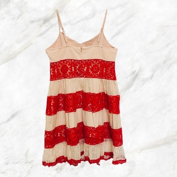 FOXIEDOX Ophelia Two-Tone Lace Dress - Small - NWT - Picture 7 of 10